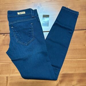 STS Blue Ankle Skinny Jeans NWT